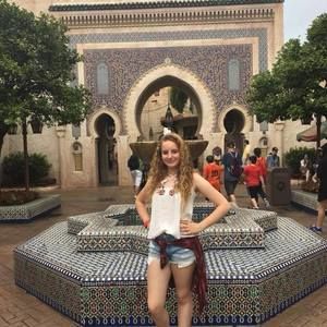 Meet your Posher, Sophia